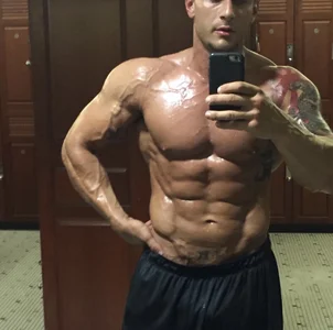 mr_tatyum Public Εικόνα 8