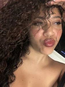 Lilybrunette_ XOXO Poză 6