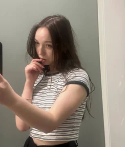 LeonaBelhumeur Cheers to the New Year! Pic 2