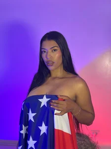 RiriiBrunette__ Independence & Intimacy ❤ Poză 4