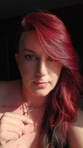 montanas_rose: random pics of me ( 7 фото)