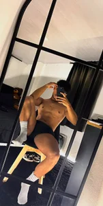 BonyXHot Public Pic 2