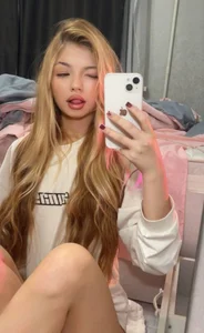 Public od GiovannaLopez  snímek