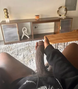Kenyan teen loves pounding