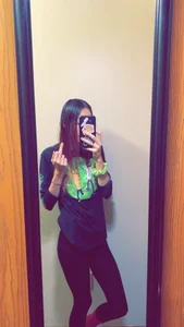 darkbookbabe420 Public Pic 4