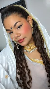 yaazhinii Sweetly Naughty🔥 Billede 4