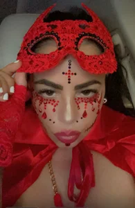 JuicyJulia08 Public Pic 5