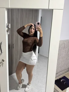 Public de isabellaHill2  2 Imagens