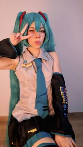 LemonSweett Hatsune Miku 💚 Pic 3