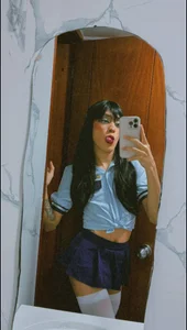 Liz_Hills Liz Foto 2