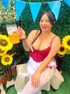 Luciana_r 🍻Oktoberfest🍻 Pic 7