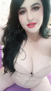 Von_T_ Goddess in Pink 🥵🍒 Bilde