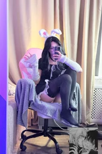 meomeee bunny in dress Hình