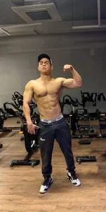 RJBartoのPublicの枚の写真