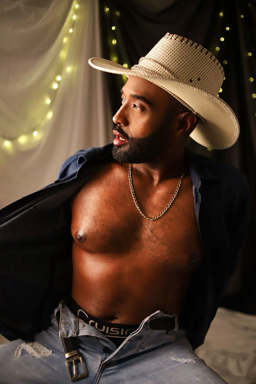  6173 Gambar Sohor Kini LOGAN_ADAMS27