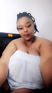 Sexy_cum_slut Public Pic 3