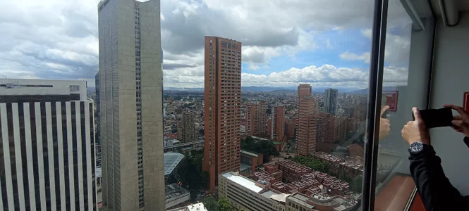 Zdjęcia Andy_gray VACATIONS IN BOGOTA WITH MY FRIEND RC🌇🤩🫂:  6