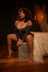 LuckySwagson: An afternoon with me 😏🍷 ( фото)