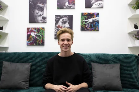 _tokyo_ghoul: Public ( 4 фото)