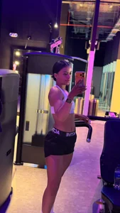 emma_brooks1 training day Bilde