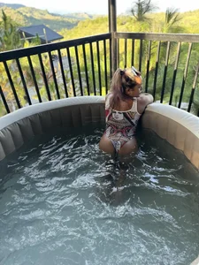 DreamLADYBOY Camp with me  2. fénykép