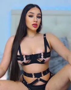 MissAmeliaa Mmm 🥵 Bilde 4