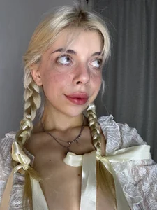 Hannah_Carr Public Foto 6