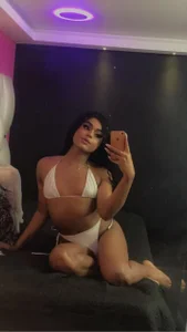 Anyeliin_miller Public صورة واحدة|Anyeliin_miller Public صورتان|Anyeliin_miller Public  2 صور|Anyeliin_miller Public  2 صورة