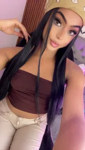Antonella_Bernadii Public Pic