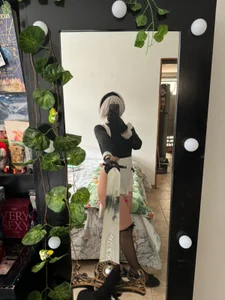 minakitsume Nierautomata 2B Poză