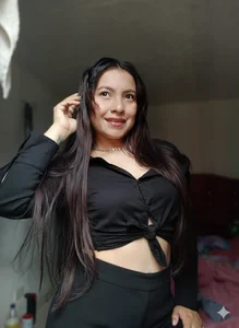 Cloe16_ Public Pic 2