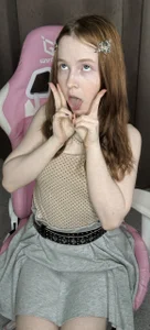 ari-kittyy Do u love me?) Pic 3