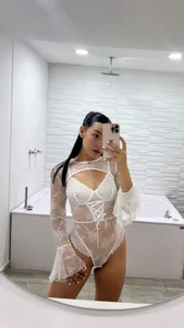 AuroraEvanss Reflection of Temptation 😏🔥 Bilde 9