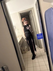 goddesskhali420 Public Pic 4