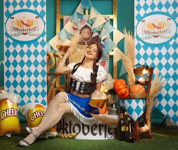 abbytheran kullanıcısının OKTOBERFEST albümü -  2 fotoğraf