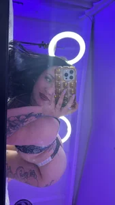 MedussaThomson kullanıcısının Some nice photos for you 💕 albümü -  5 fotoğraf