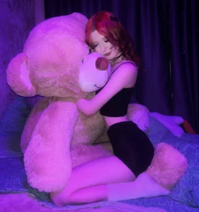 With my lovely bear🩷 de Kitty_gaze  9 Imagens