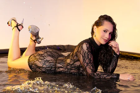 EmmaRicco body wet 사진 7