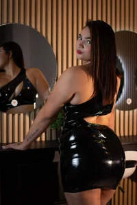 alisson_taylor__Latex girl图片 3