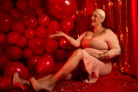 GianellaCox_ February 14 to celebrate love and friendship♥ Pic 5