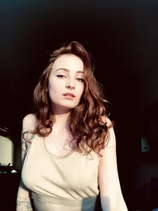 LaraliannaMeow Bild 2