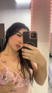 dulce_34 Public Pic 3