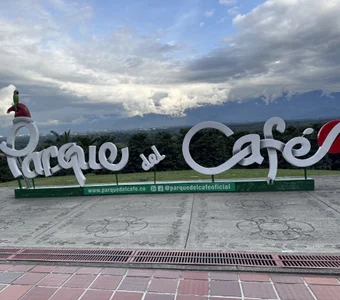 Ahri_Elderwood 🇨🇴Parque del café ☕️✨ Pic 5