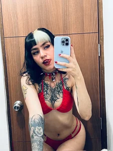 Badxbitch Public 사진 4