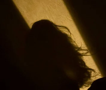 MichelleRoux Alluring mystery👄😉  4টি ছবি