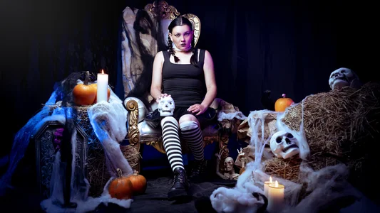 Sahara_Mk Merlina and Morticia🎃🎃  5টি ছবি