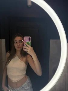 ShaeHeeter Public Pic 3