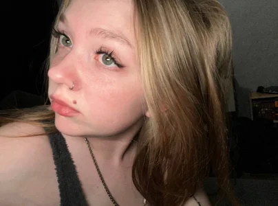 Margo_Ring Public Pic