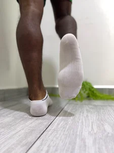 The_Overlord_Alex White Nike socks Pic 2