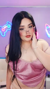 Camiila_OsorioのCUTE GIRLの 3枚の写真